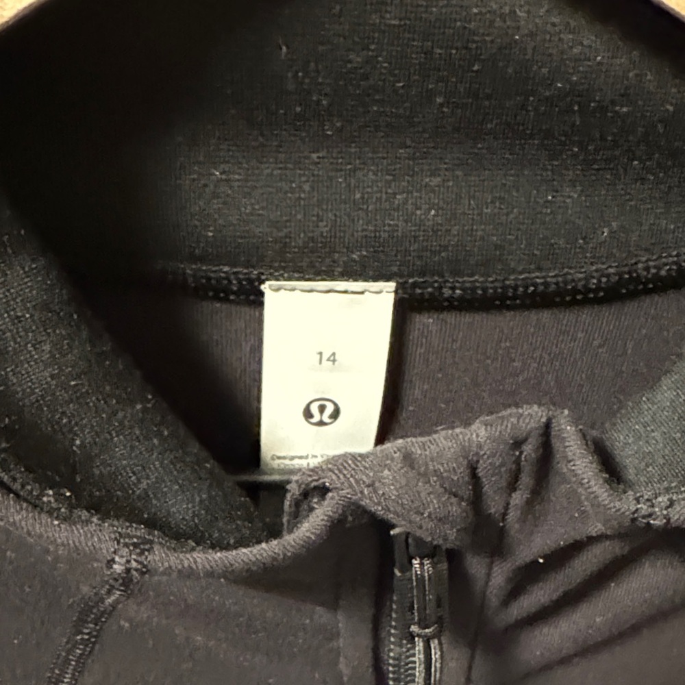 Lululemon Black Define Jacket, size 14